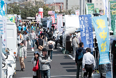 入場無料のキャンピングカーの祭典「神奈川キャンピングカーフェア」が熱い